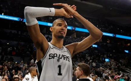 Week 16 Power Rankings: Knicks and Spurs Climb the Ladder