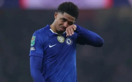 Paul Merson Stunned by Chelsea’s Approach in Carabao Cup Loss to Arsenal