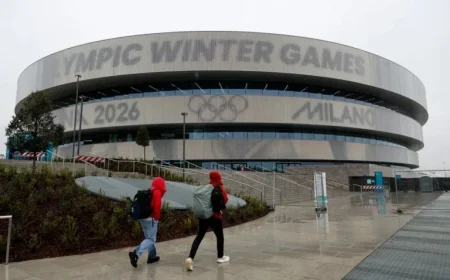 Hockey Chaos: Darkened Milan-Cortina Arena Echoes with Noise and Barking