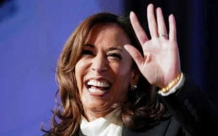 Kamala Harris Revives ‘Kamala HQ’ Account for Online Organizing Initiative