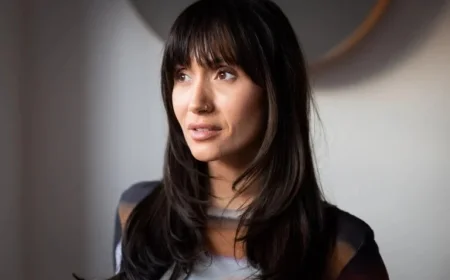 Quebec’s Kim Kardashian: Lysandre Nadeau’s Rising Influence