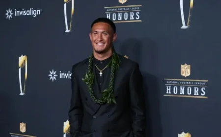 Tetairoa McMillan Wins Offensive Rookie of the Year Award