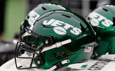 Former Teammate Urges Jets to Avoid Signing This Quarterback