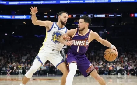 Steph Curry and Devin Booker Out: Warriors vs. Suns Injury Update