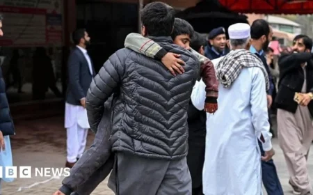 Over 20 Dead in Pakistan Mosque Blast, Officials Confirm