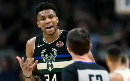 Giannis Antetokounmpo Trade Saga Leaves Everyone, Including Giannis, in Worse Shape