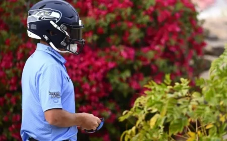 Joel Dahmen Wears Seahawks Helmet on WM Phoenix Open Golf Course