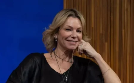 Caroline Néron Shares How She Conquered Sleep Disorders