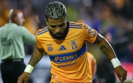 Rodrigo Aguirre’s Absence in Tigres vs. Santos: ‘Búfalo’ Debut Date Revealed