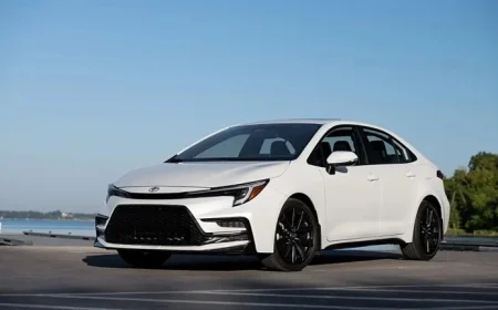 Toyota Profits Drop 43% as Finance Chief Becomes New CEO