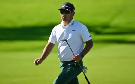 Hisatsune Fires 63 to Claim Phoenix Open Second-Round Lead