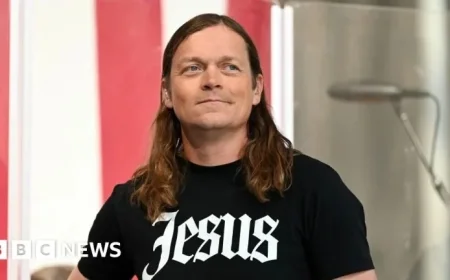 3 Doors Down Vocalist Brad Arnold Dies at 47