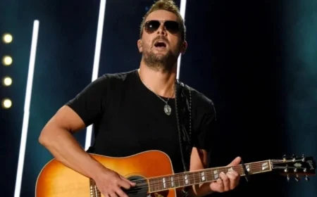 Eric Church’s 2017 Pearl Jam Cover Ranks Among Best Ever