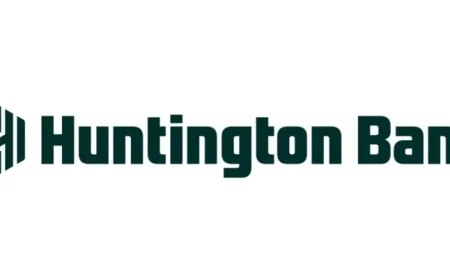 Senthil Kumar Appointed Chief Risk Officer at Huntington Bank