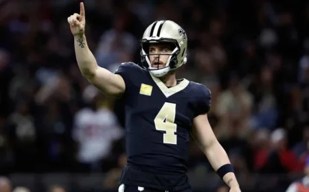 Derek Carr May Return for 2026 if Conditions and Coaching Suit