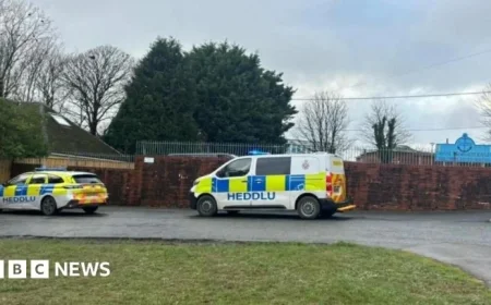 Student Faces Attempted Murder Charge After Stabbing Teacher at School