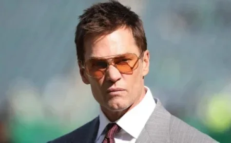 Bill Belichick’s Girlfriend Highlights Robert Kraft Prostitution Shirt