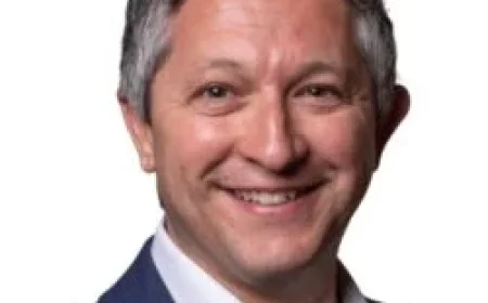 Law Firms Urged to Adopt Generative AI This Year