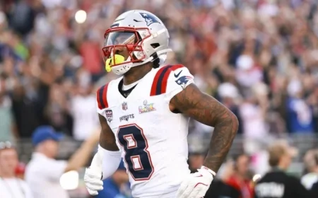 Stefon Diggs Expects to Stay Unless Patriots Withdraw Offer