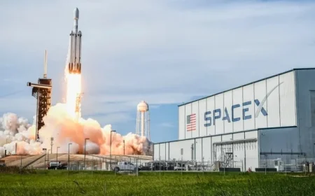 Musk: SpaceX Shifts Focus to Moon City, Delays Mars Project