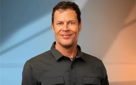 Anthropic Revolutionizes Legal Tech with New Plug-In Integration