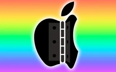 iPhone Fold Needs More Than Just a Foldable Screen