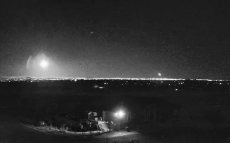 Albertans Witness Spectacular Fireball Streak Across Morning Sky