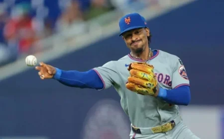 Francisco Lindor May Require Surgery for Hamate Injury