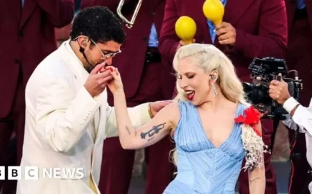 Kardashian, Hamilton Shine: Top Super Bowl Highlights