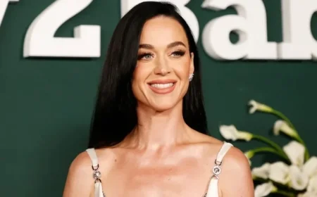 Katy Perry Shares Adorable Photos with Justin Trudeau