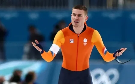 Stolz Wins Gold, De Boo Takes Silver, Nuis Sixth; Wennemars Fails to Improve