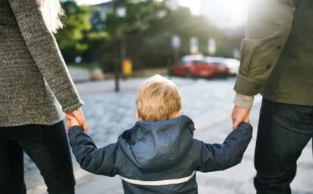 “Sociologist Warns: Motherhood Becoming a Luxury”