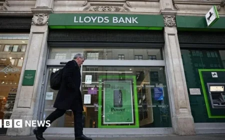 Lloyds Banking Group Announces Closure of 95 More Branches