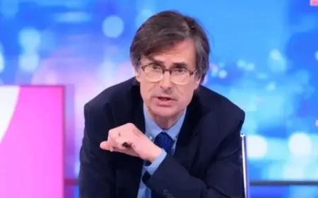 Peston Offers Insightful Political Analysis in Exclusive Report