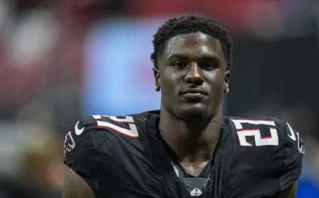 Kevin Stefanski Declines Comment on James Pearce Situation