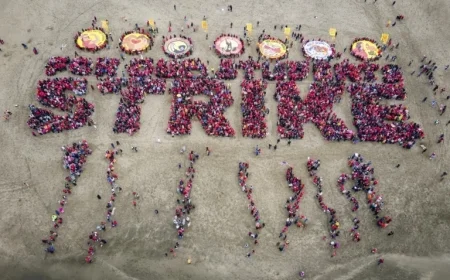 San Francisco Schools Remain Closed Amid Ongoing Teacher Strike Negotiations