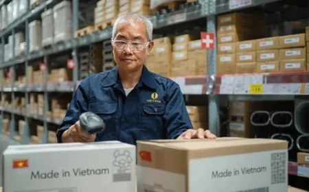 Who’s Bearing the Cost of 2025 U.S. Tariffs?