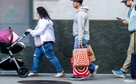 “E-Shaped Economy: BofA Data Reveals Consumer Class Divide”