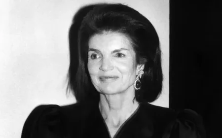 Inside Jacqueline Kennedy Onassis’s Final Days: A Love Story