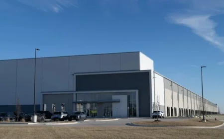 Kansas City Developers Stop Warehouse Sale for ICE Detention Center Amid Pressure