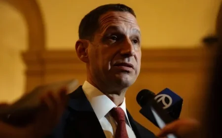 PG&E CEO Withdraws Claim of Opera House Power Request During Blackout