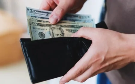 Analysis Reveals Consumers and Businesses Bore 90% of Trump Tariffs in 2025