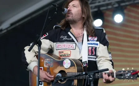 Evan Dando of The Lemonheads Hospitalized for Mental Health Concerns