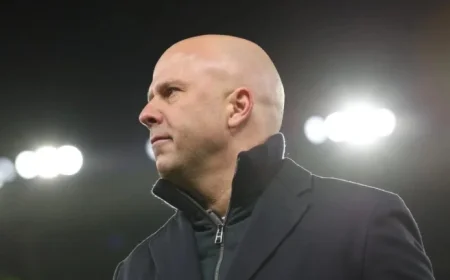 Arne Slot Prepares Feyenoord for Tough Brighton Challenge