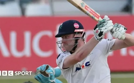 Revis Commits to Yorkshire Until 2028