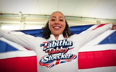 Stoecker Reflects on Unique Skeleton and Circus School Experience