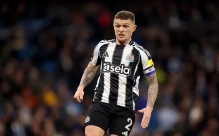 Newcastle Star to Discuss Future Plans