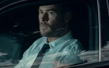 Jewel Heist in Crime 101 Highlights Wealth Inequality Issues | CBC News