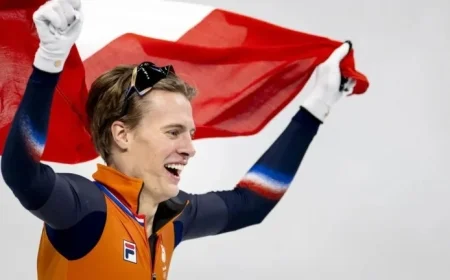 Van ‘t Wout Honored for Second Gold Medal; Relay Women Reach Finals