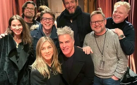Jennifer Aniston, Cooper, and Hadid Attend Sean Hayes’ Off-Broadway Play